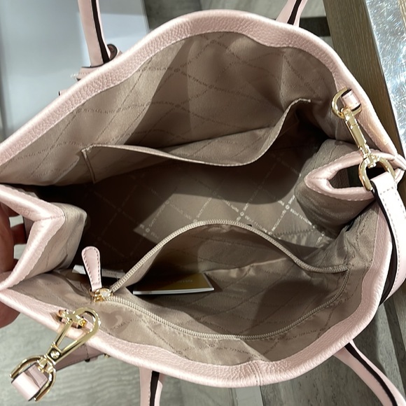 Michael Kors Medium Mirella 35S2G7ZT7L Tote Bag 
Powder Blush Multi
NWT - Picture 13 of 16